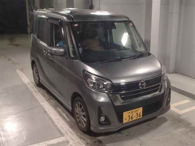 1065 Nissan Dayz roox B21A 2018 г. (JU Tokyo)